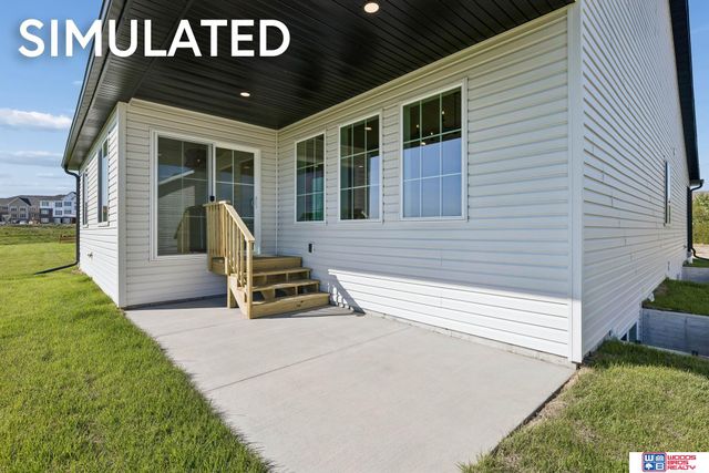 2540 S 102nd Street, Lincoln, NE 68520