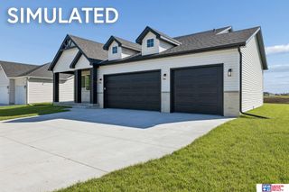 2540 S 102nd Street, Lincoln, NE 68520