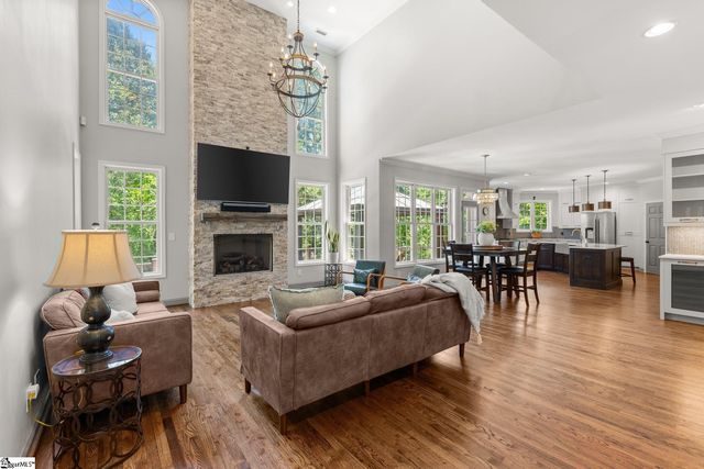 213 Old House Way, Simpsonville, SC 29681