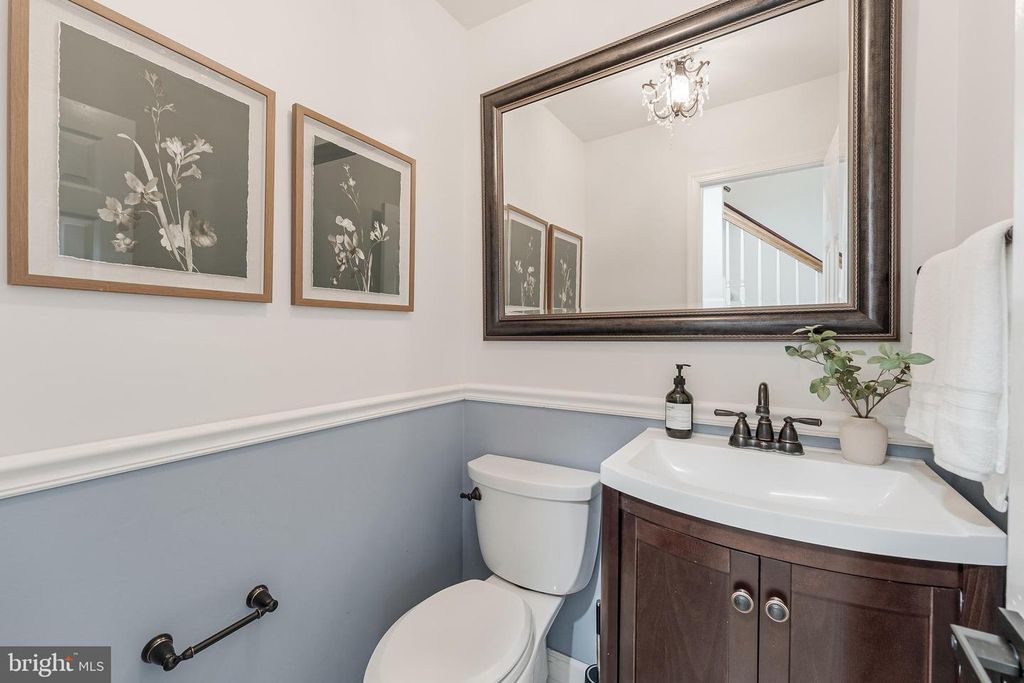 10809 DAYFLOWER CT, Reston, VA 20191