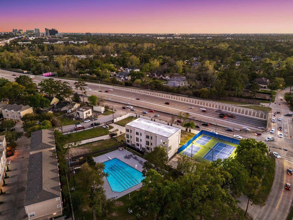 12824 Verdi Drive, Houston, TX 77024