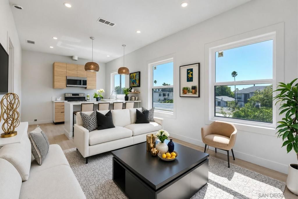 2175 Bacon Street, San Diego, CA 92107 — exterior