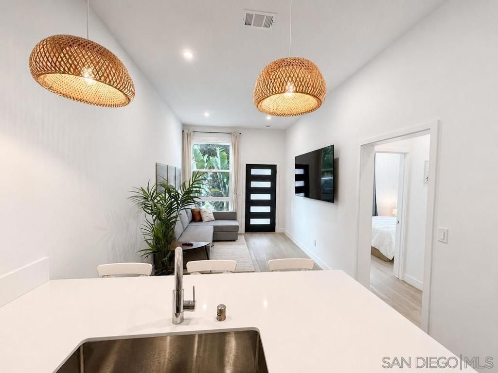 2175 Bacon Street, San Diego, CA 92107 — photo 5
