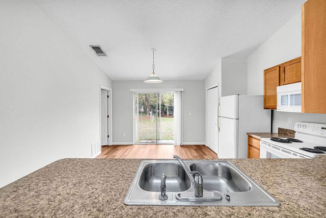 1566 SW Bellevue Avenue, Port St. Lucie, Port St Lucie, FL 34953