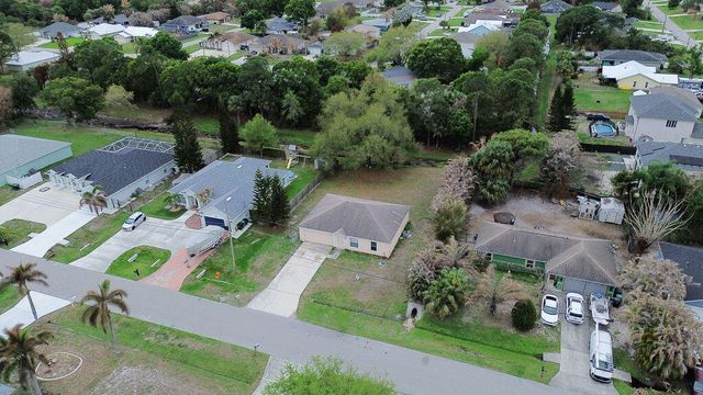 1566 SW Bellevue Avenue, Port St. Lucie, Port St Lucie, FL 34953