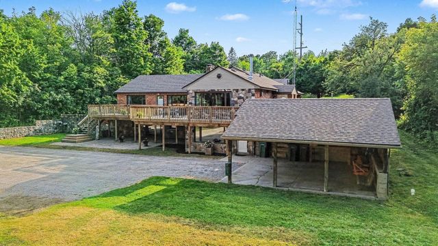 2736 S Wagner Road, Ann Arbor, MI 48103