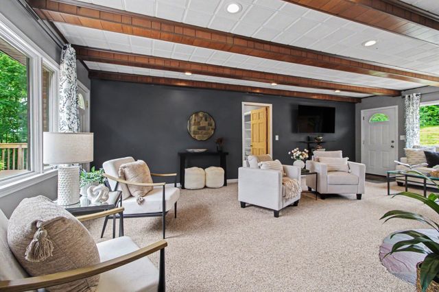 2736 S Wagner Road, Ann Arbor, MI 48103
