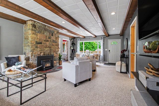 2736 S Wagner Road, Ann Arbor, MI 48103