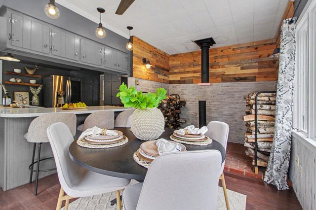 2736 S Wagner Road, Ann Arbor, MI 48103