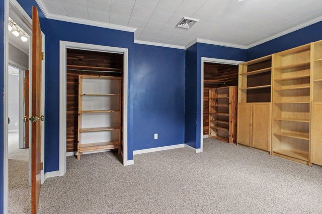 2736 S Wagner Road, Ann Arbor, MI 48103