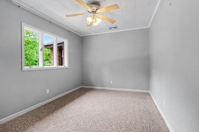 2736 S Wagner Road, Ann Arbor, MI 48103