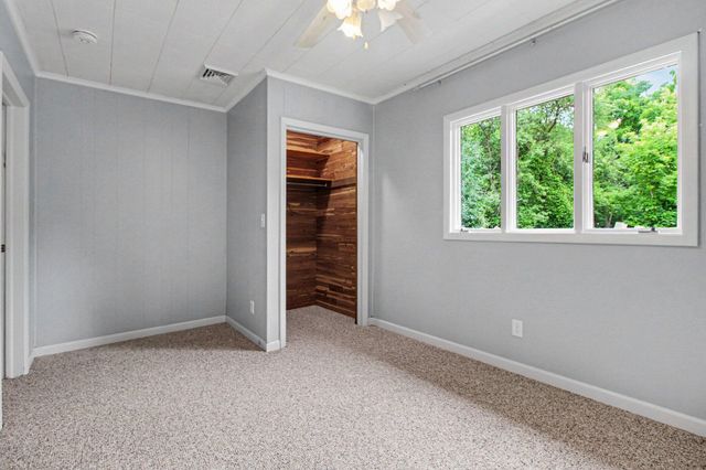 2736 S Wagner Road, Ann Arbor, MI 48103