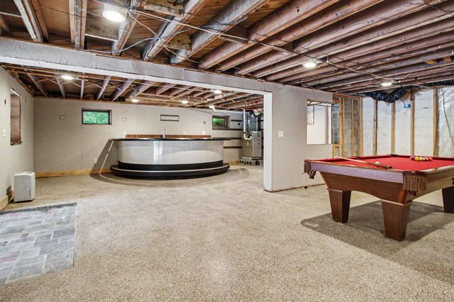 2736 S Wagner Road, Ann Arbor, MI 48103