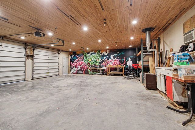 2736 S Wagner Road, Ann Arbor, MI 48103