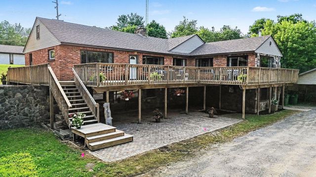 2736 S Wagner Road, Ann Arbor, MI 48103