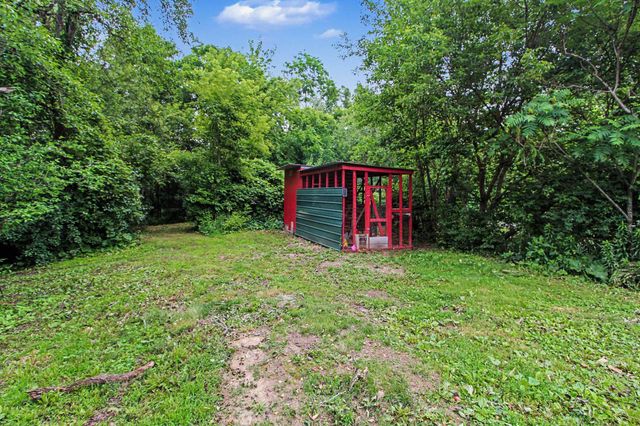 2736 S Wagner Road, Ann Arbor, MI 48103