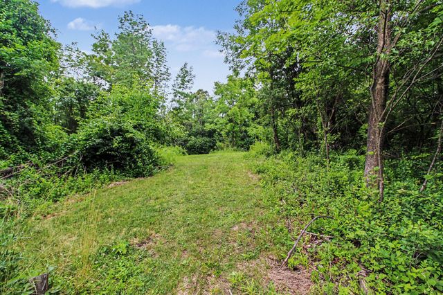 2736 S Wagner Road, Ann Arbor, MI 48103