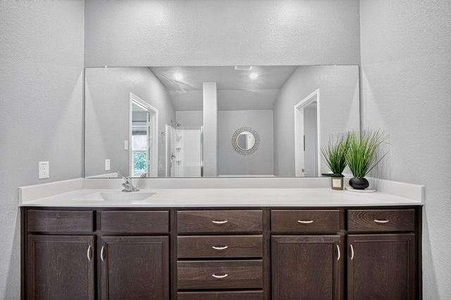 5903 Littoral Road, Cove, TX 77523