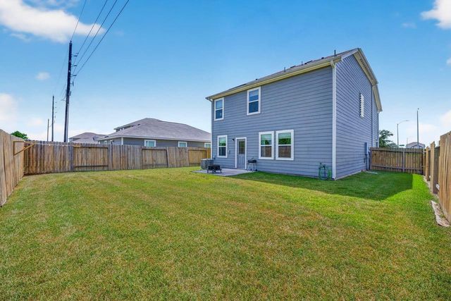 5903 Littoral Road, Cove, TX 77523
