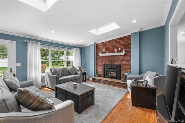 84 Stratler Drive, Shirley, NY 11967