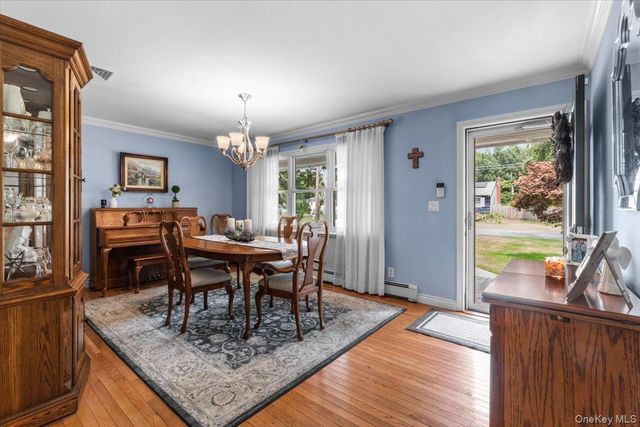 84 Stratler Drive, Shirley, NY 11967