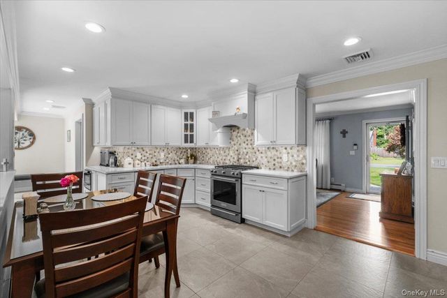 84 Stratler Drive, Shirley, NY 11967