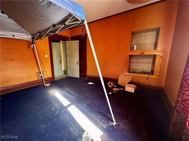 1702 Beaver Street, Parkersburg, WV 26101