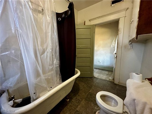 1702 Beaver Street, Parkersburg, WV 26101