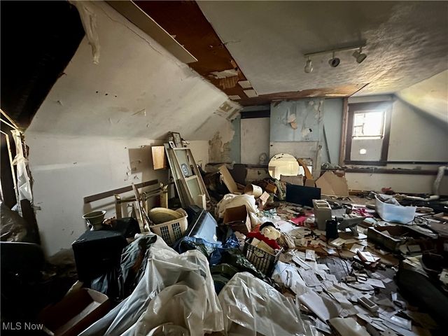 1702 Beaver Street, Parkersburg, WV 26101