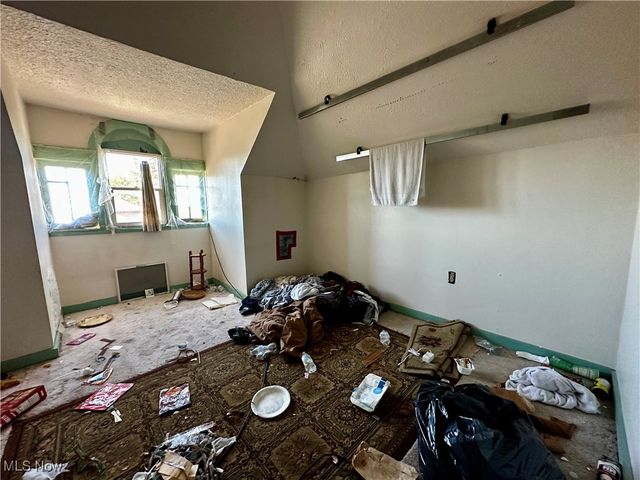 1702 Beaver Street, Parkersburg, WV 26101