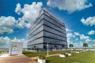 20200 W Dixie Hwy 903, Miami, FL 33180