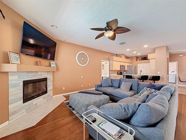 1828 SUNRISE DUNES COURT, Tarpon Springs, FL 34689