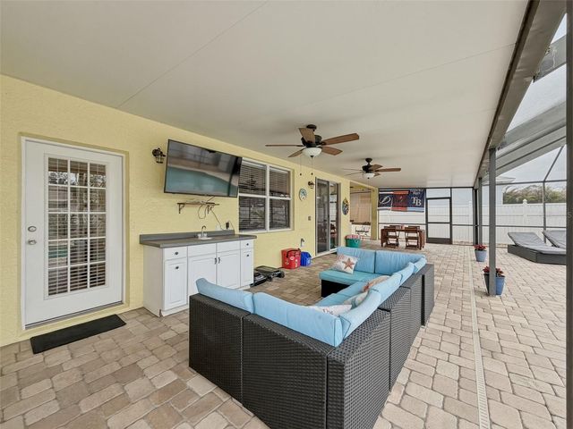 1828 SUNRISE DUNES COURT, Tarpon Springs, FL 34689