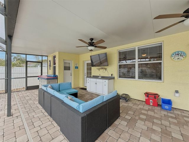 1828 SUNRISE DUNES COURT, Tarpon Springs, FL 34689