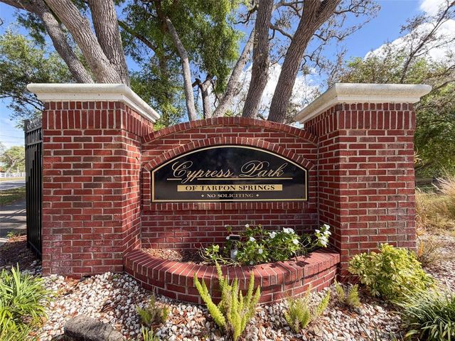 1828 SUNRISE DUNES COURT, Tarpon Springs, FL 34689