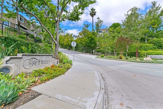 606 San Nicholas Court, Laguna Beach, CA 92651
