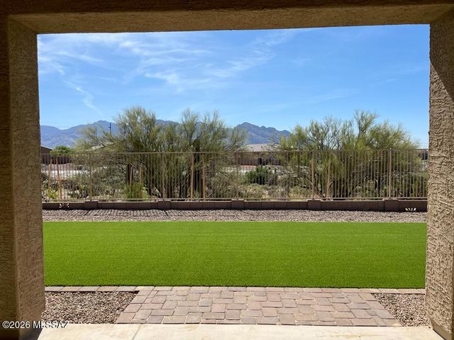 11504 N Desert Calico Lp, Oro Valley, AZ 85742