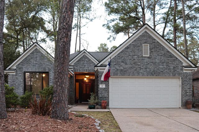 42 Tranquil Glade Place, The Woodlands, TX 77381