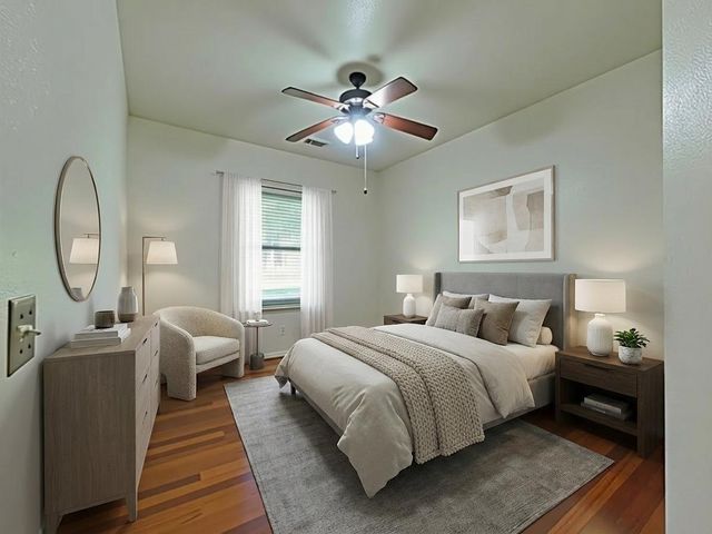 42 Tranquil Glade Place, The Woodlands, TX 77381