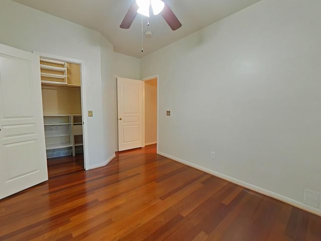 42 Tranquil Glade Place, The Woodlands, TX 77381