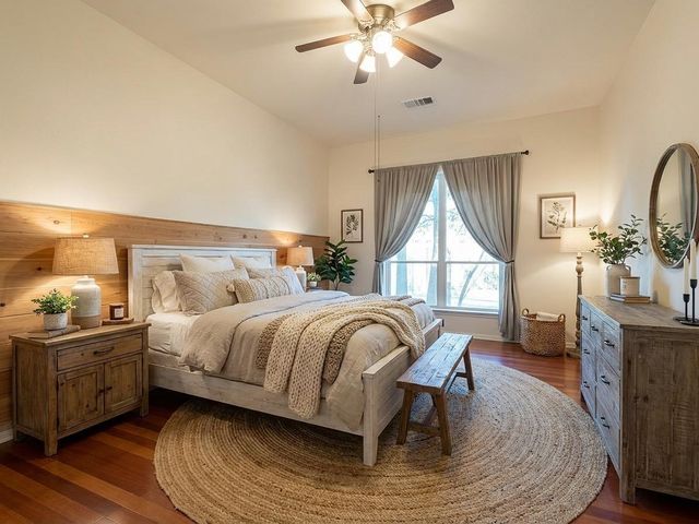 42 Tranquil Glade Place, The Woodlands, TX 77381