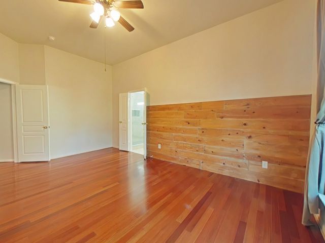 42 Tranquil Glade Place, The Woodlands, TX 77381