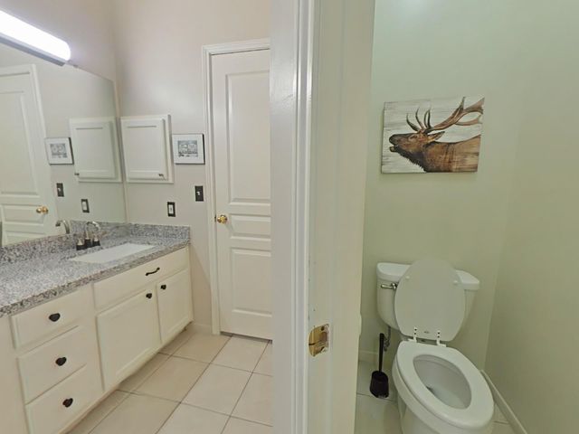 42 Tranquil Glade Place, The Woodlands, TX 77381