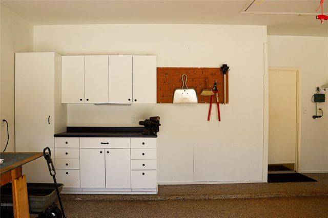 42 Tranquil Glade Place, The Woodlands, TX 77381