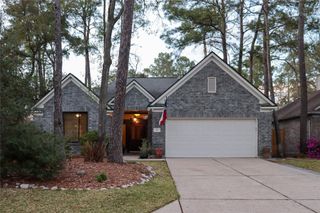 42 Tranquil Glade Place, The Woodlands, TX 77381