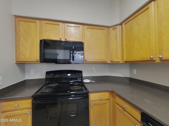 735 S BEDFORD Drive, Chandler, AZ 85225