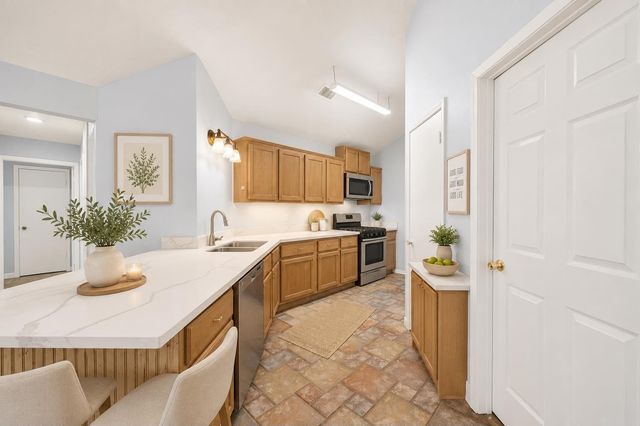 19963 Sutton Falls Drive, Cypress, TX 77433