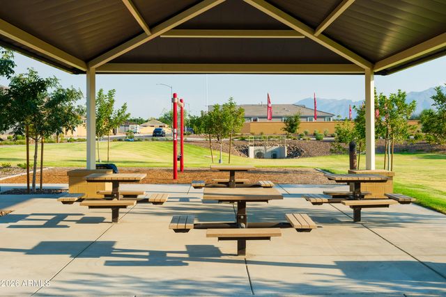 5010 W WALATOWA Street, Laveen, AZ 85339