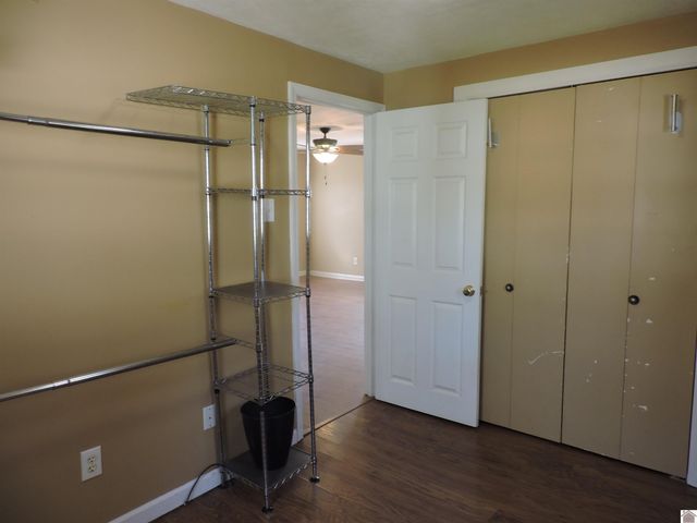 205 E 15th St, Benton, KY 42025