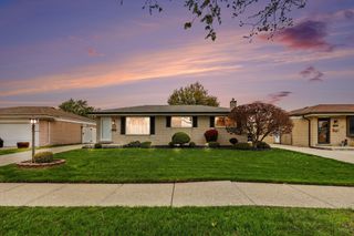 15569 Alsip Street, Roseville City, MI 48066
